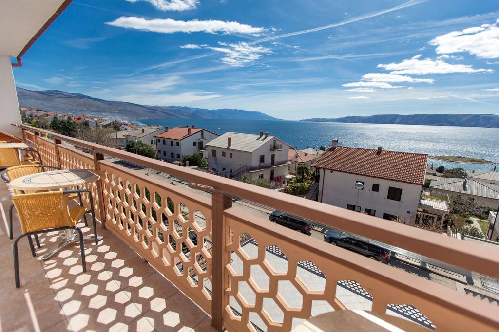 Apartments Vita Novi Vinodolski Zimmer foto