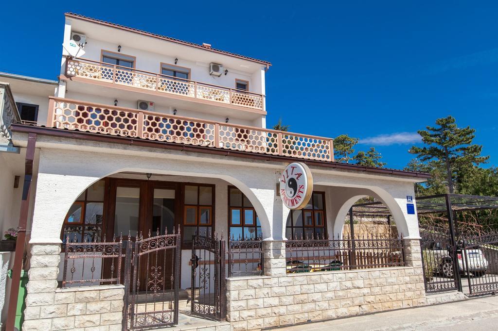 Apartments Vita Novi Vinodolski Zimmer foto
